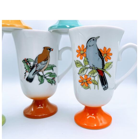 Vibrant Vintage FRED ROBERTS Pedestal Footed Song Bird Mugs MCM - Picture 2 of 6